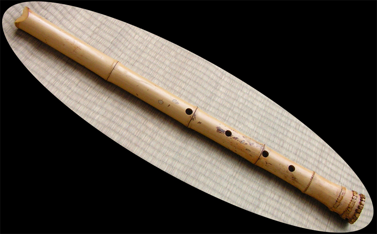 This is a 2.1 B Jinashi I crafted back in 2007 and is still a favorite shakuhachi for Brian Purdy of HarpGear.com