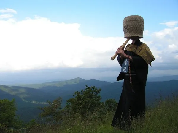 Josen in their self woven Komuso Tengai hat, 2011